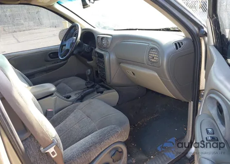 2003 Chevrolet Trailblazer Ls из США, поврежденный, VIN 1GNDT13S132357943